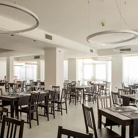 Mediterraneo Ombrellone E Lettini Inclusi Hotel 3*