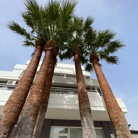 Mediterraneo Ombrellone E Lettini Inclusi Hotel