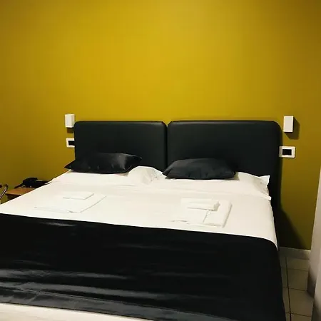 Mediterraneo 3* מרטינסיקורו