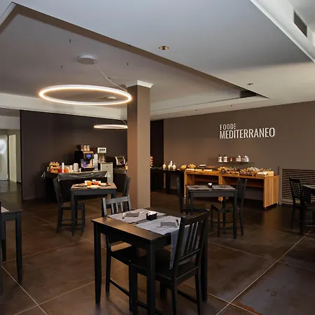 Mediterraneo 酒店 马帝斯兹罗