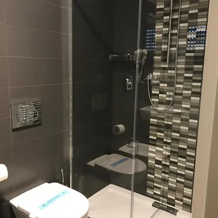 Mediterraneo 马帝斯兹罗