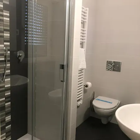 Mediterraneo 马帝斯兹罗