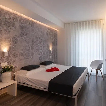 Mediterraneo Szálloda 3*