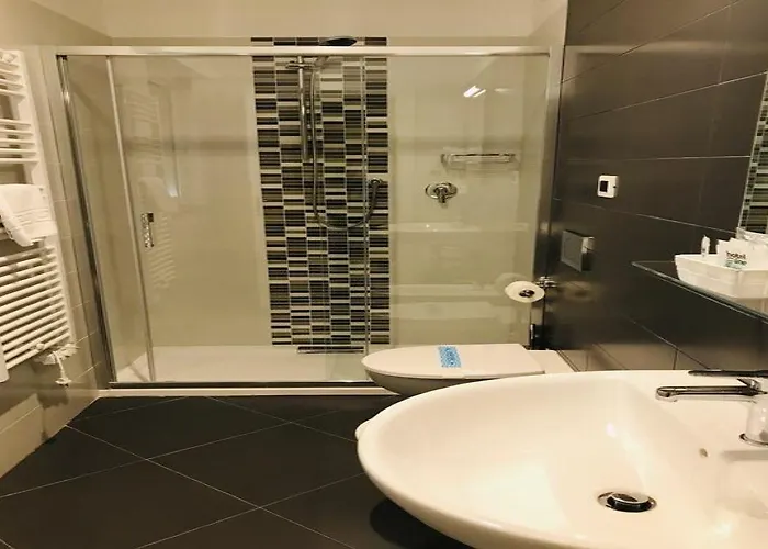 Mediterraneo Hotel 3*