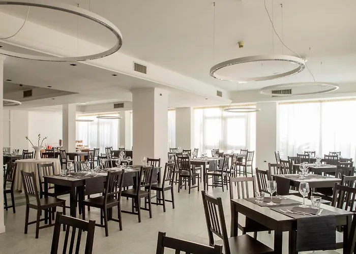 Mediterraneo Hotel 3*