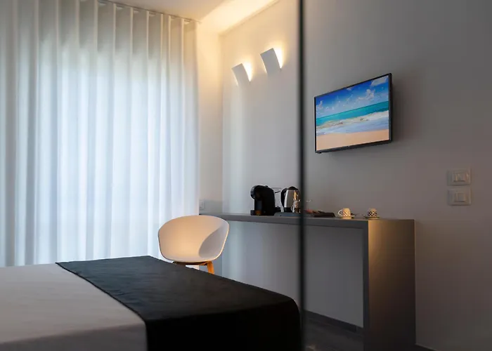 Mediterraneo Hotel 3*